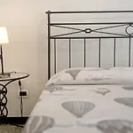 Апартаменты La Buraggia *